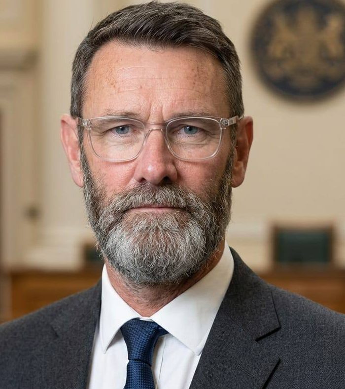 Harry King 

